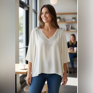 Alfani Women's Jewel Appliqué‎ Blouse’s XS White Wide Sleeve